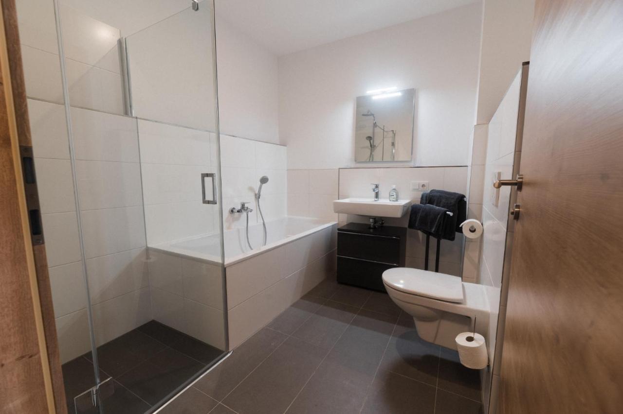 Ferienwohnung Bergsonne Mit Sonnenbalkon Und Tiefgaragen Parkplatz Bad Ischl Εξωτερικό φωτογραφία
